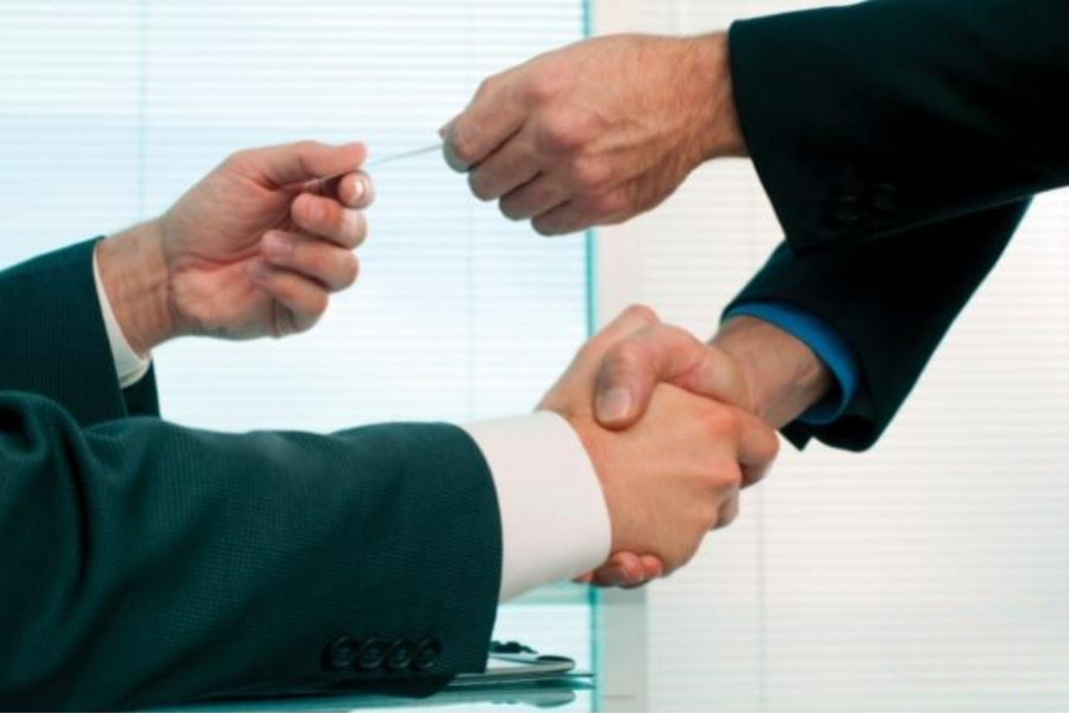Những khái niệm cốt lõi của Marketing 9 Su thoa man cua con nguoi voi san pham co 3 cap do co ban Khai niem chu dao la gia tri doi voi khach hang. Nguoi do se danh gia kha nang cua tung san pham thoa man tap nhu cau cua minh. Anh ta co